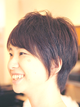 小顔ショート スタイル