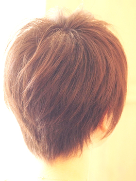 小顔ショート スタイル